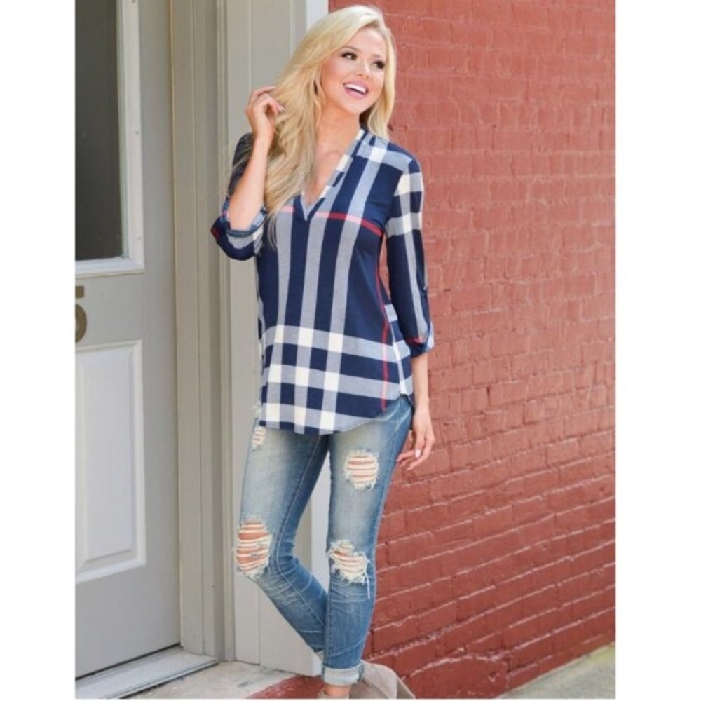 NWT- Black Plaid Long Sleeve V Neck Pullover Shirt - Picture 1 of 6